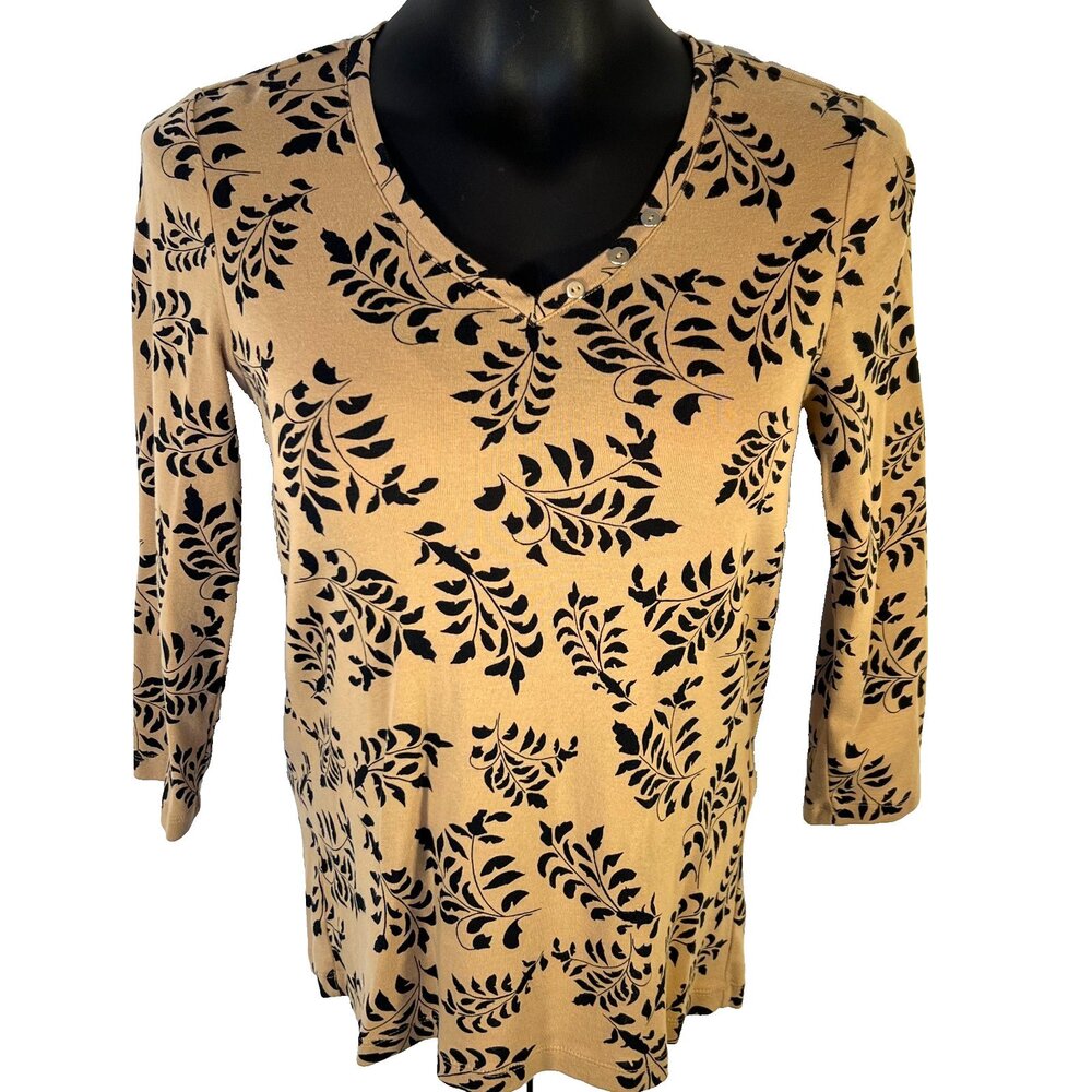 Chico's Tee Shirt Women's Size S/0 Tan Black Knit Fern Print 3/4 Sleeve V-Neck